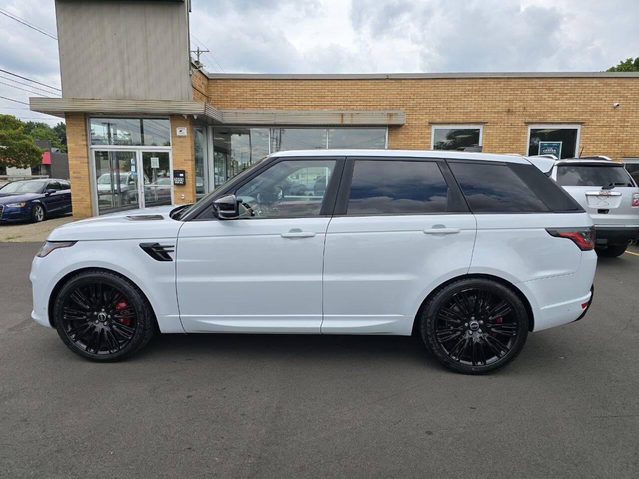 2018 Land Rover Range Rover Sport Supercharged Dynamic — SUV — 114,821 mi — Grand Rapids, MI