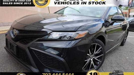2022 Toyota Camry SE — Sedan — 62,531 mi — Sterling, VA