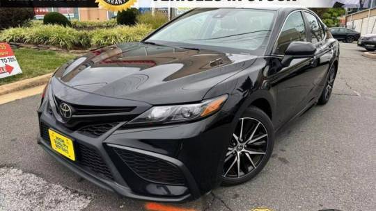 2021 Toyota Camry SE — Sedan — 102,669 mi — Sterling, VA