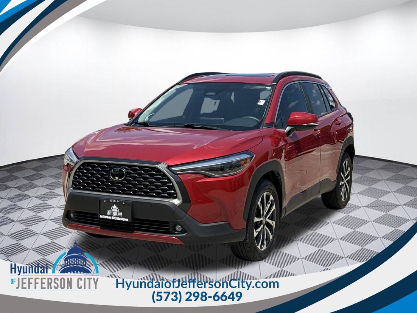 2024 Toyota Corolla Cross XLE — SUV — 20,009 mi — Jefferson City, MO