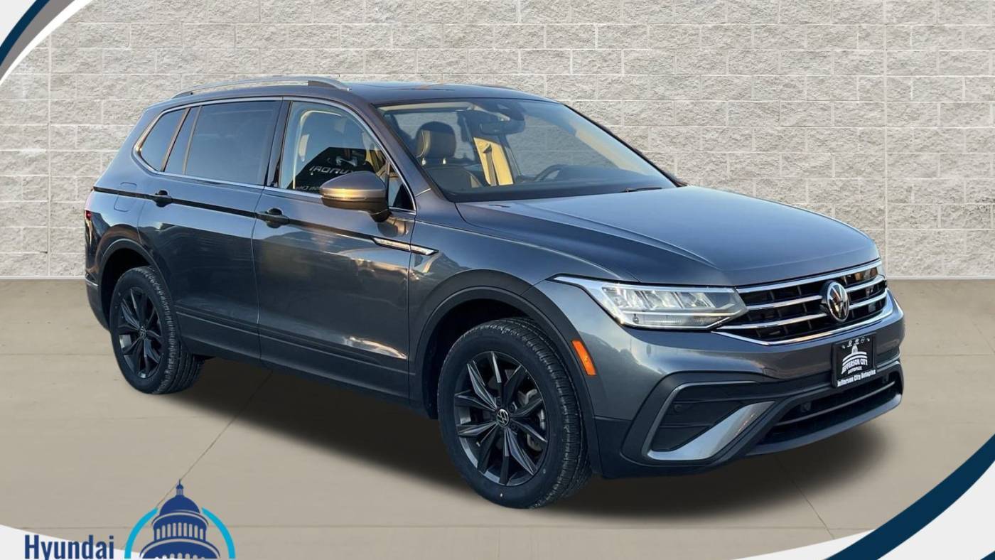 2022 Volkswagen Tiguan SE — SUV — 56,378 mi — Jefferson City, MO