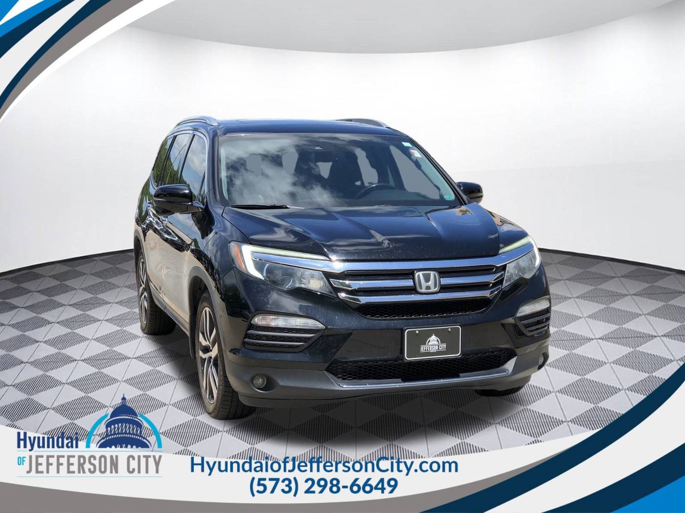 2018 Honda Pilot Touring — SUV — 110,399 mi — Jefferson City, MO