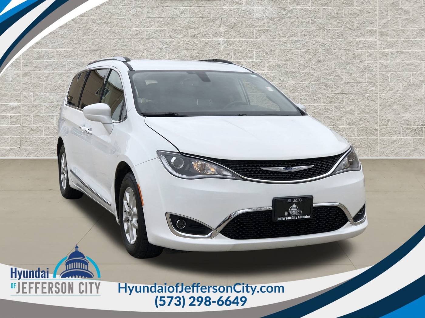 2020 Chrysler Pacifica Touring L — Minivan — 112,884 mi — Jefferson City, MO