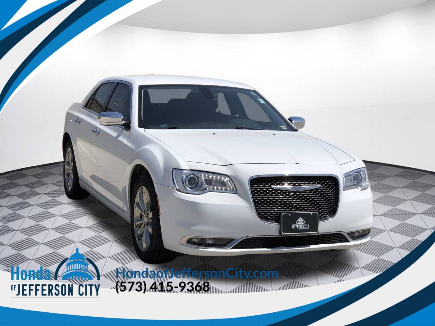 2019 Chrysler 300 Limited — Sedan — 97,987 mi — Jefferson City, MO
