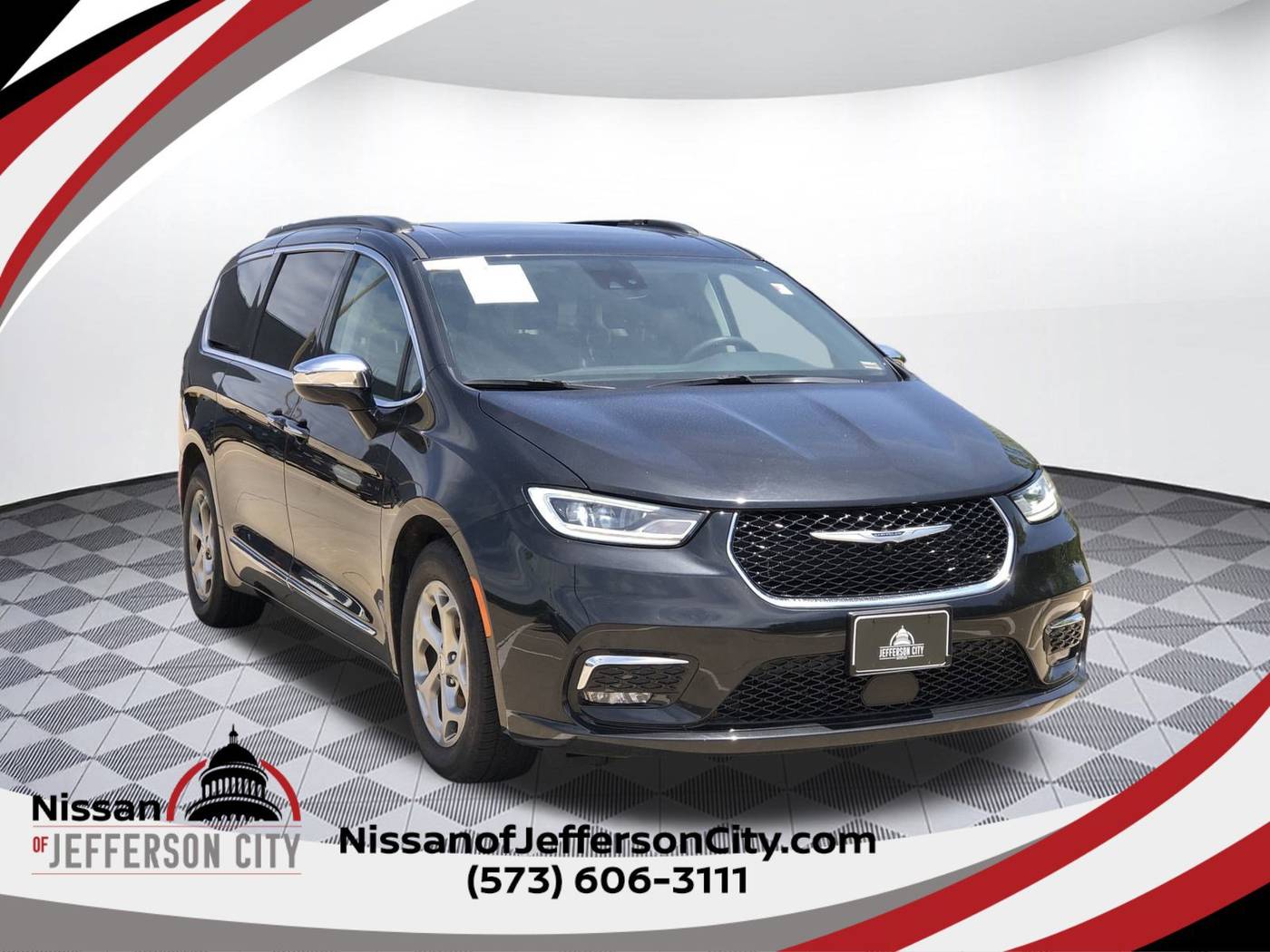 2023 Chrysler Pacifica Limited — Minivan — 81,385 mi — Jefferson City, MO