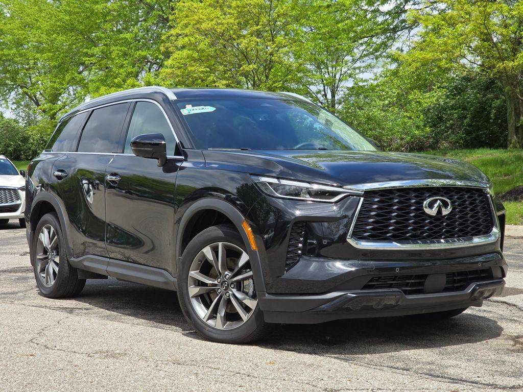 2025 INFINITI QX60 LUXE — SUV — 7,778 mi — Dublin, OH