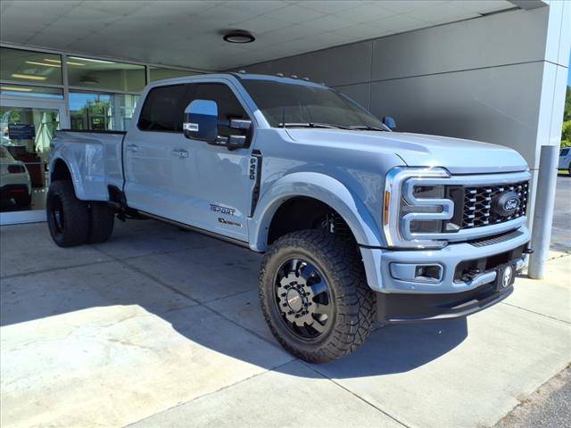 2024 Ford Super Duty F-450 Platinum — Pickup Truck — 3,468 mi — Rockingham, NC