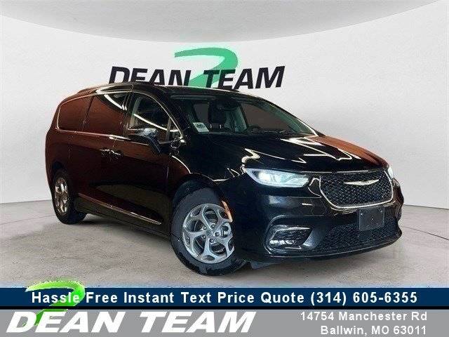 2023 Chrysler Pacifica Limited — Minivan — 55,022 mi — Ballwin, MO