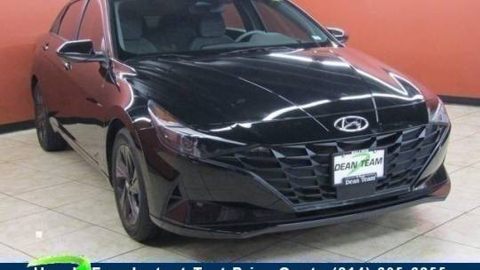 2022 Hyundai Elantra SEL — Sedan — 21,198 mi — Ballwin, MO