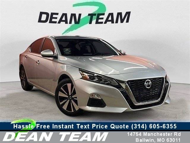 2022 Nissan Altima SV — Sedan — 26,040 mi — Ballwin, MO
