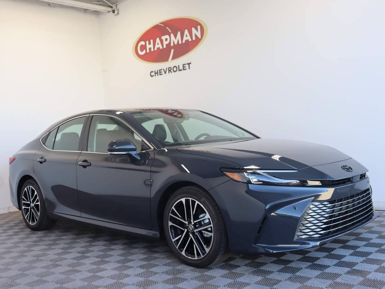 2025 Toyota Camry Hybrid XLE — Sedan — 3,577 mi — Tempe, AZ