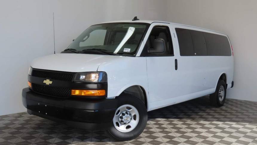 2023 Chevrolet Express Passenger LS — Passenger Van — 33,813 mi — Tempe, AZ