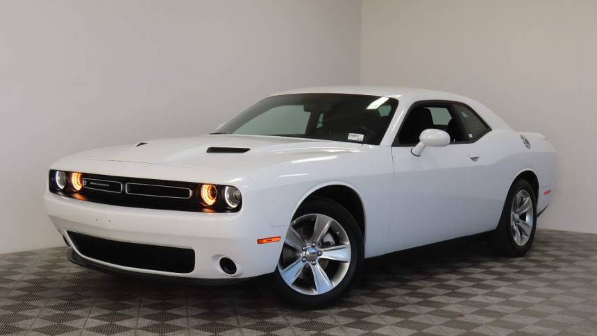 2022 Dodge Challenger SXT — Coupe — 49,985 mi — Tempe, AZ