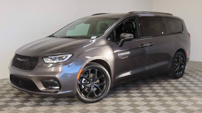 2023 Chrysler Pacifica Touring L — Minivan — 42,435 mi — Tempe, AZ