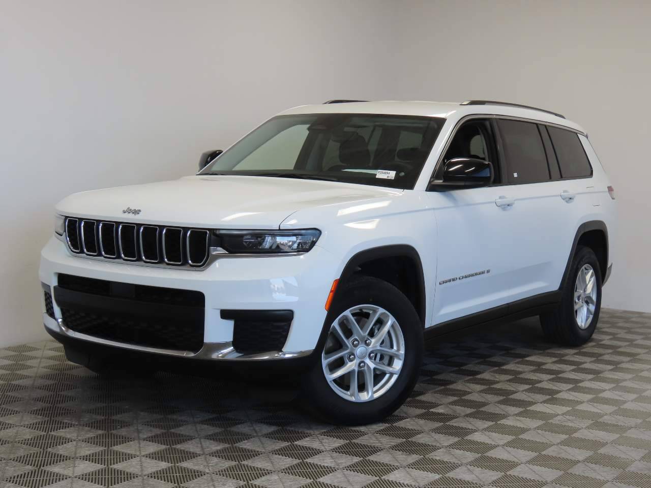2023 Jeep Grand Cherokee Laredo — SUV — 56,299 mi — Tempe, AZ