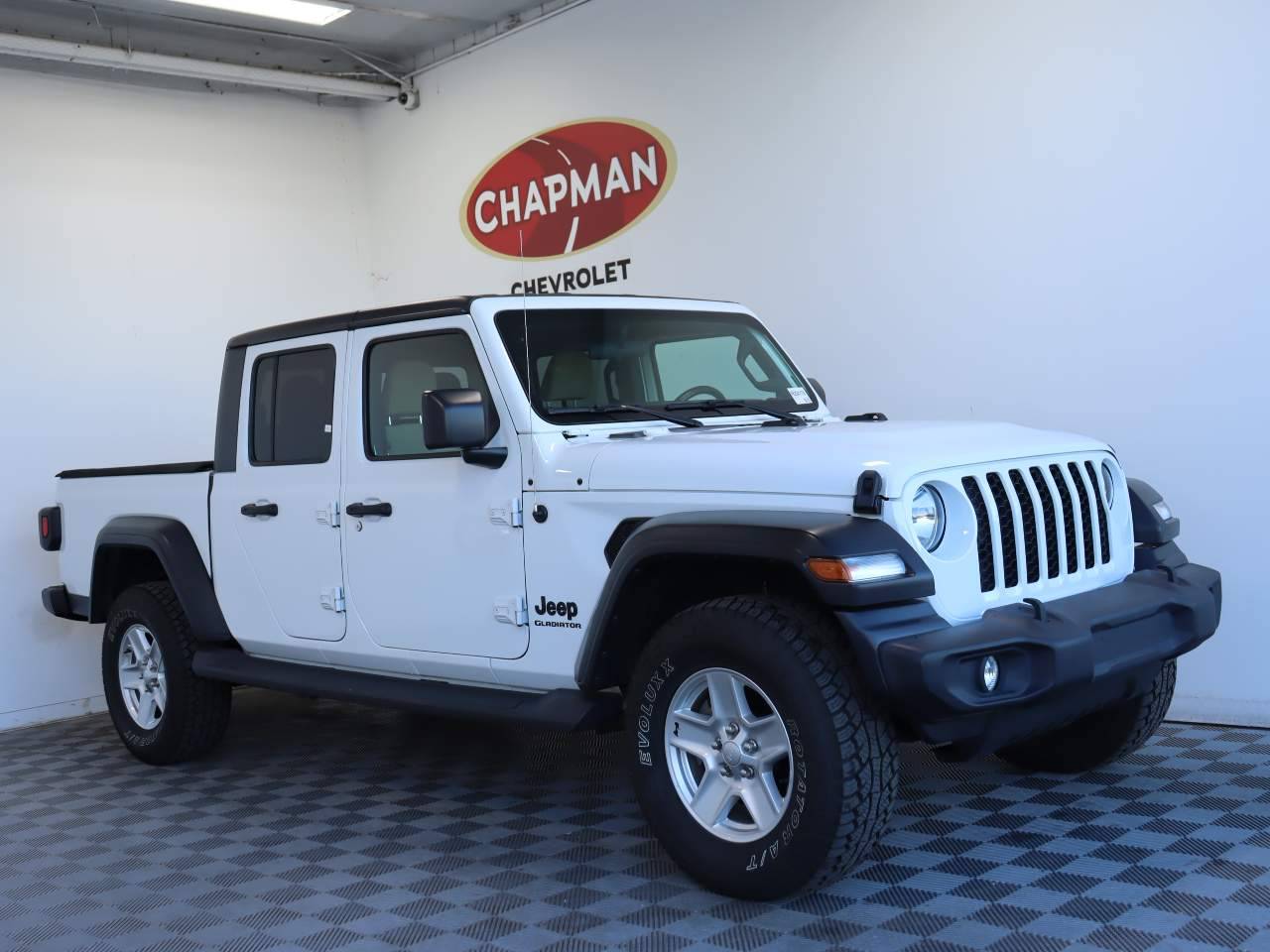 2020 Jeep Gladiator Sport S — Pickup Truck — 70,891 mi — Tempe, AZ