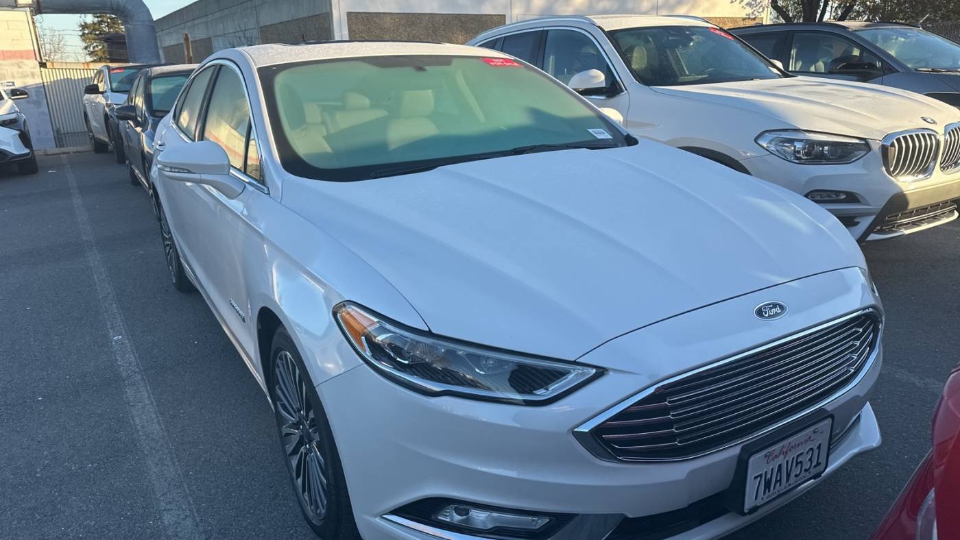 2017 Ford Fusion Hybrid SE — Sedan — 33,343 mi — Walnut Creek, CA
