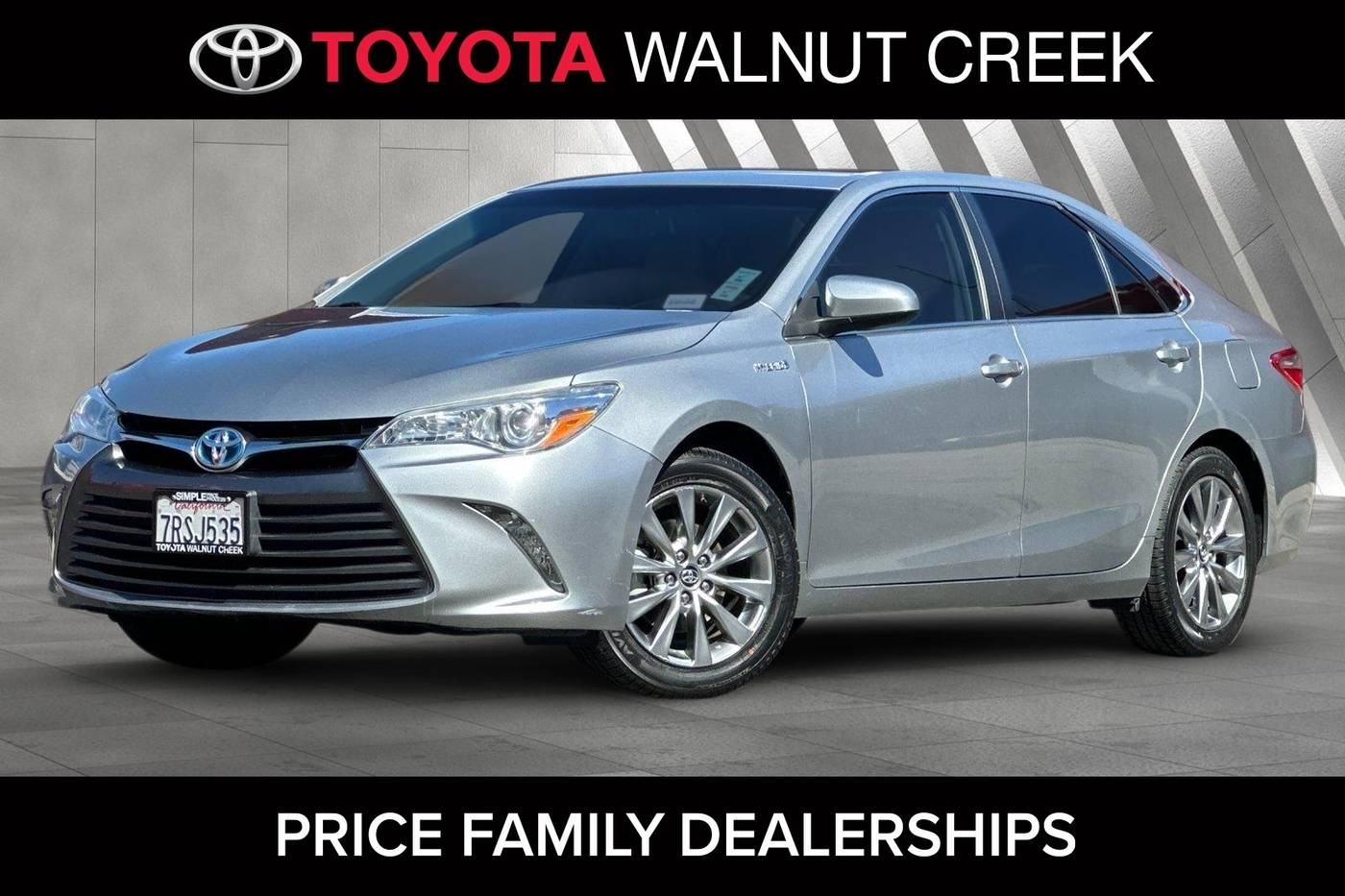 2016 Toyota Camry Hybrid XLE — Sedan — 68,705 mi — Walnut Creek, CA