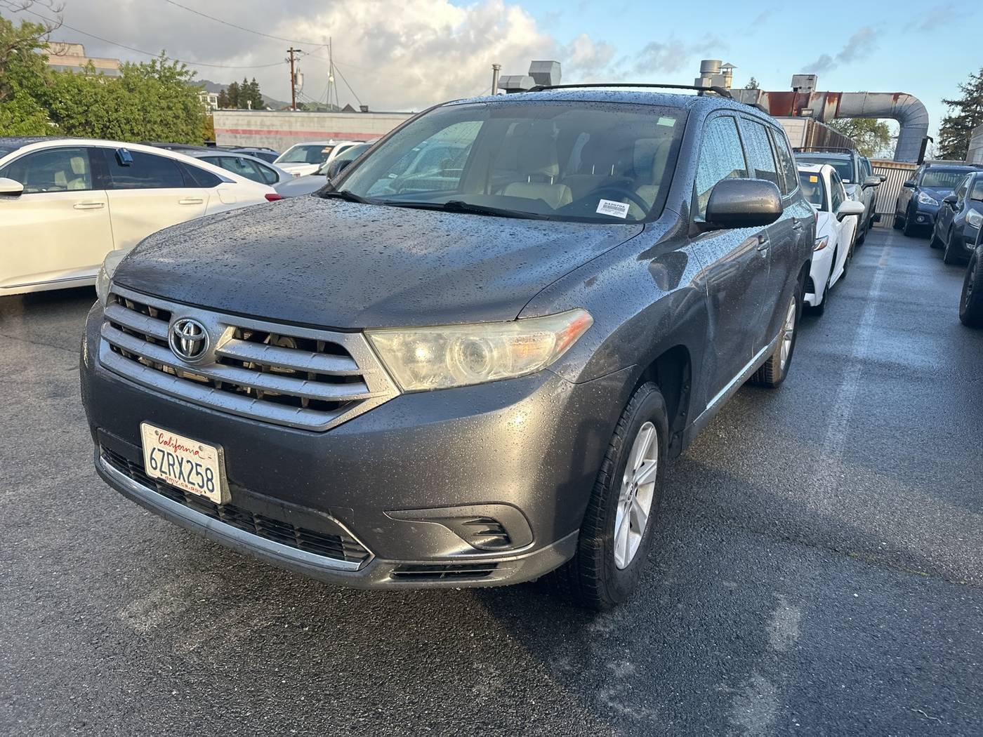 2013 Toyota Highlander Highlander V6 — SUV — 174,406 mi — Walnut Creek, CA