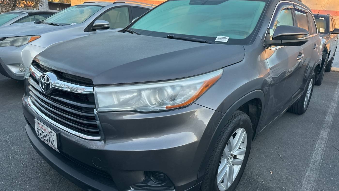 2015 Toyota Highlander LE — SUV — 114,894 mi — Walnut Creek, CA