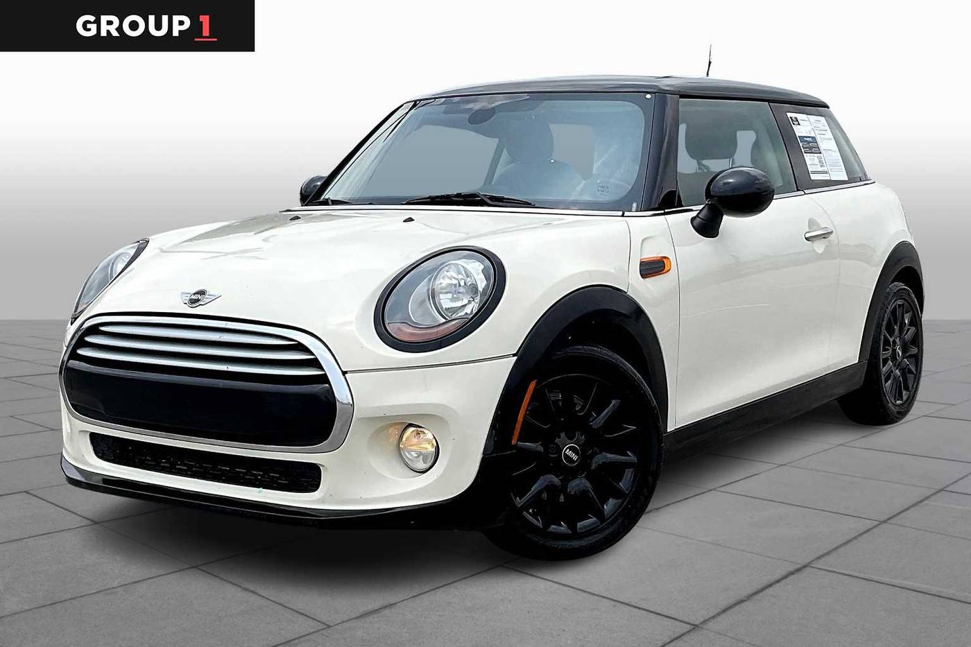 2015 MINI Hardtop Cooper — Hatchback — 77,177 mi — Houston, TX