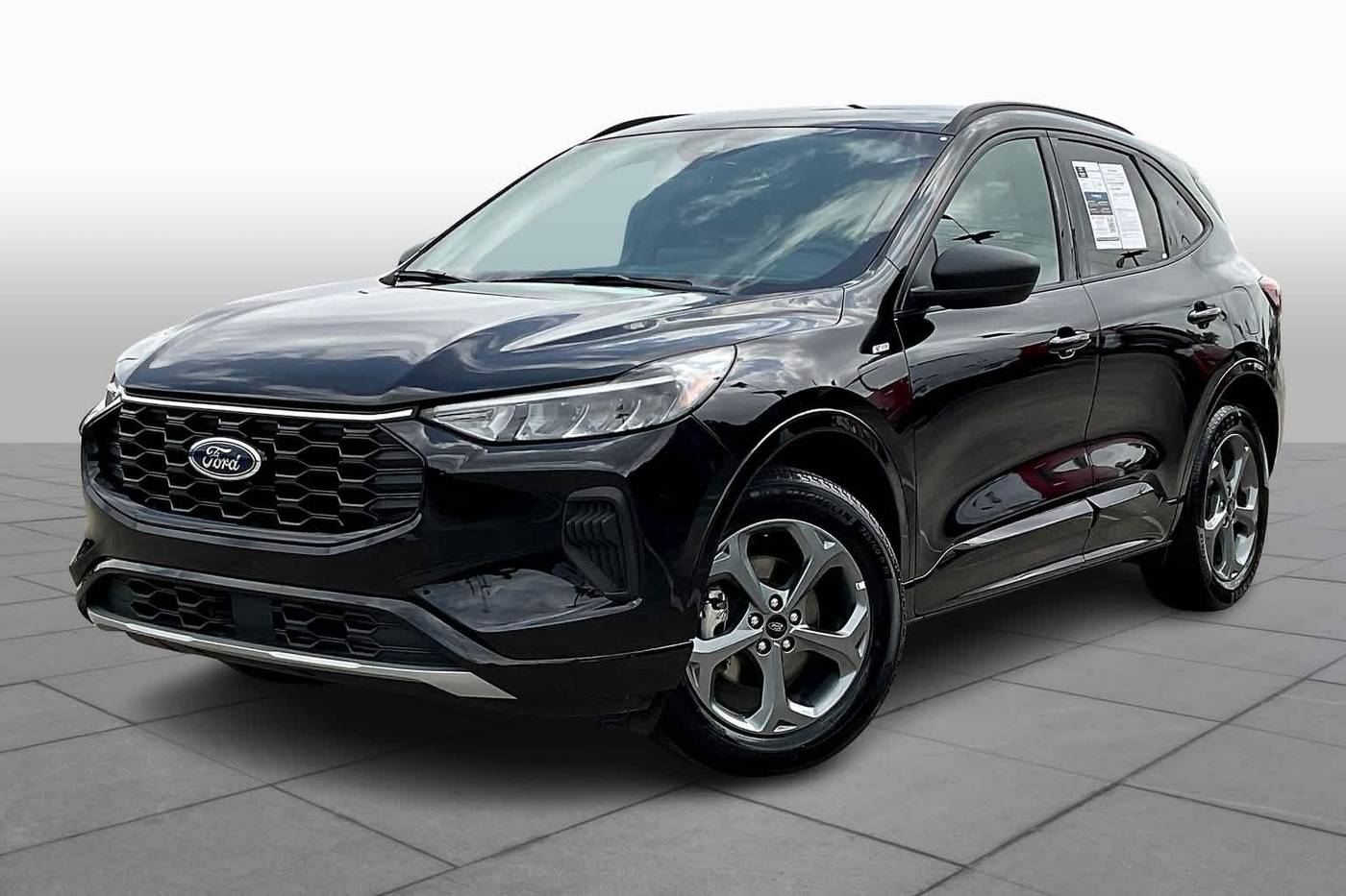 2024 Ford Escape ST-Line — SUV — 29,425 mi — Houston, TX