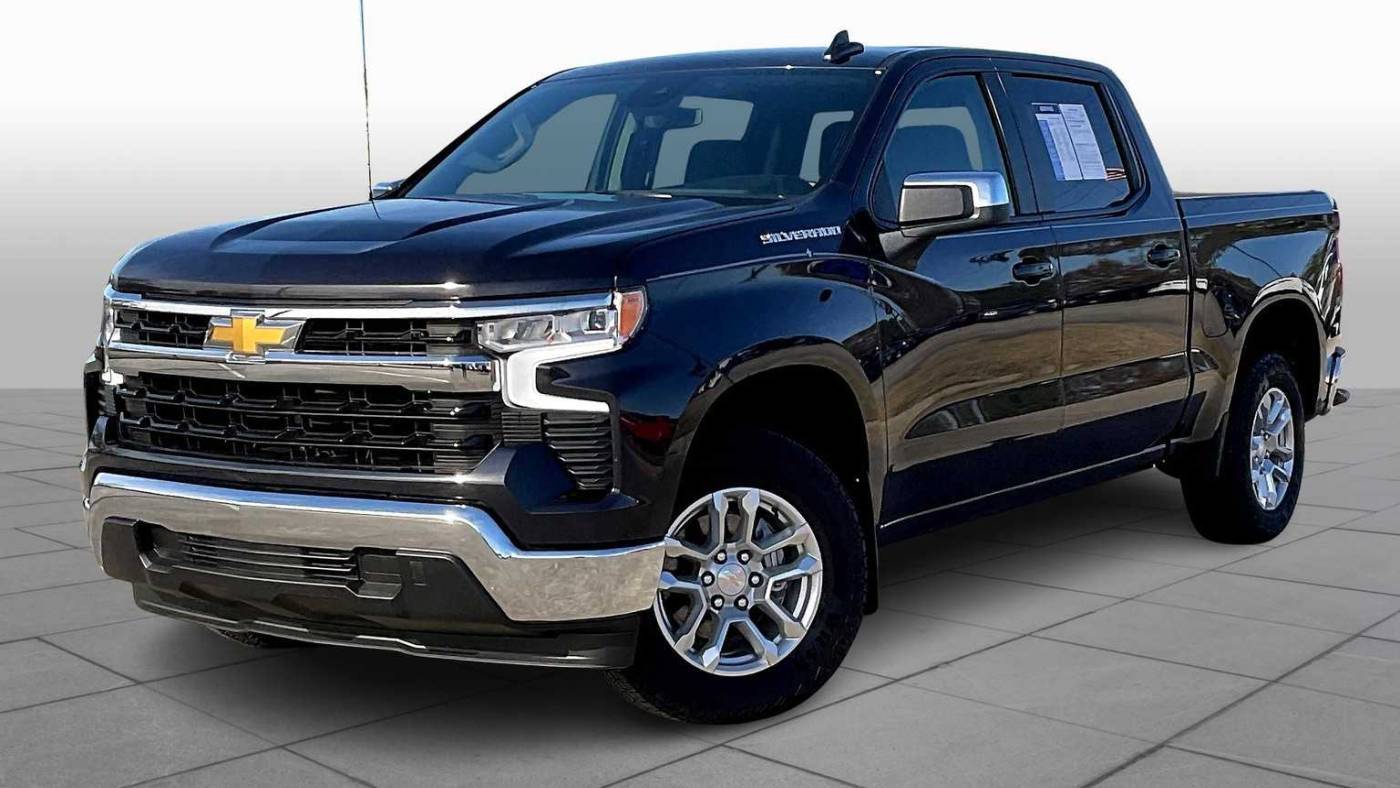 2024 Chevrolet Silverado 1500 LT — Pickup Truck — 3,177 mi — Houston, TX