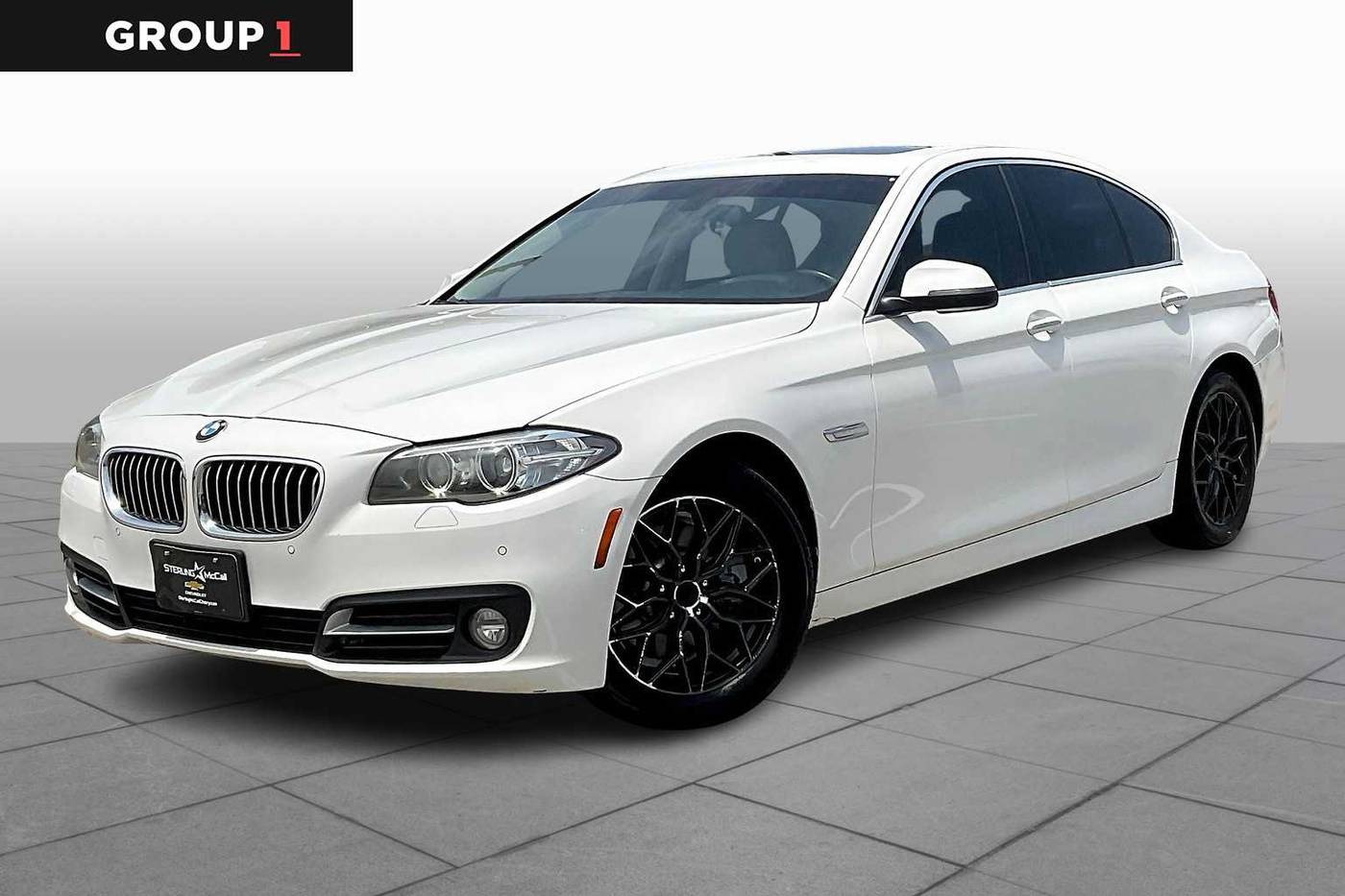 2015 BMW 5 Series 528i — Sedan — 121,572 mi — Houston, TX