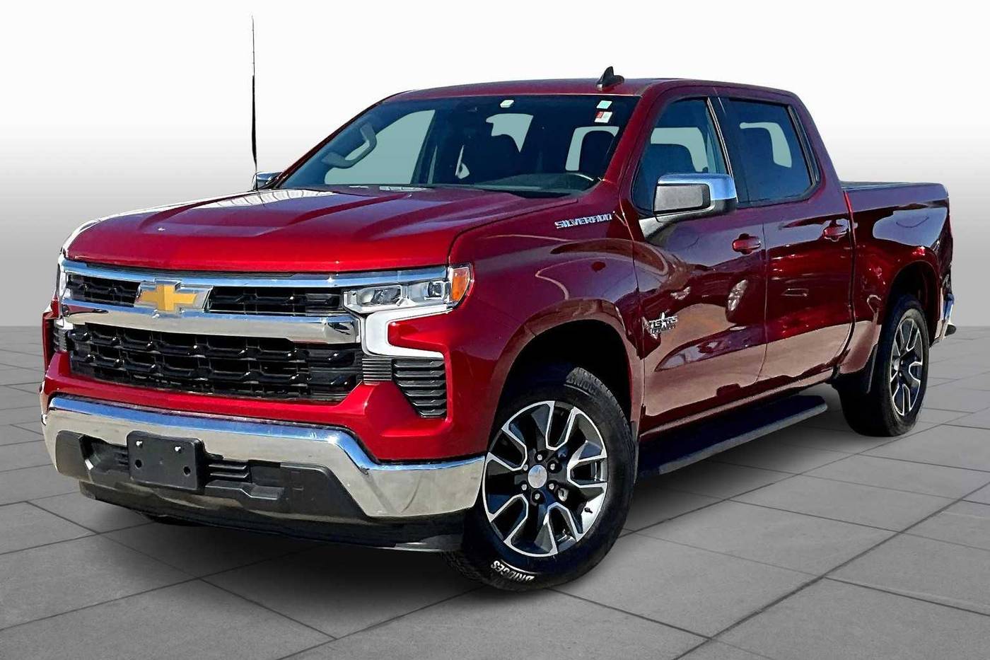 2024 Chevrolet Silverado 1500 LT — Pickup Truck — 1,050 mi — Houston, TX