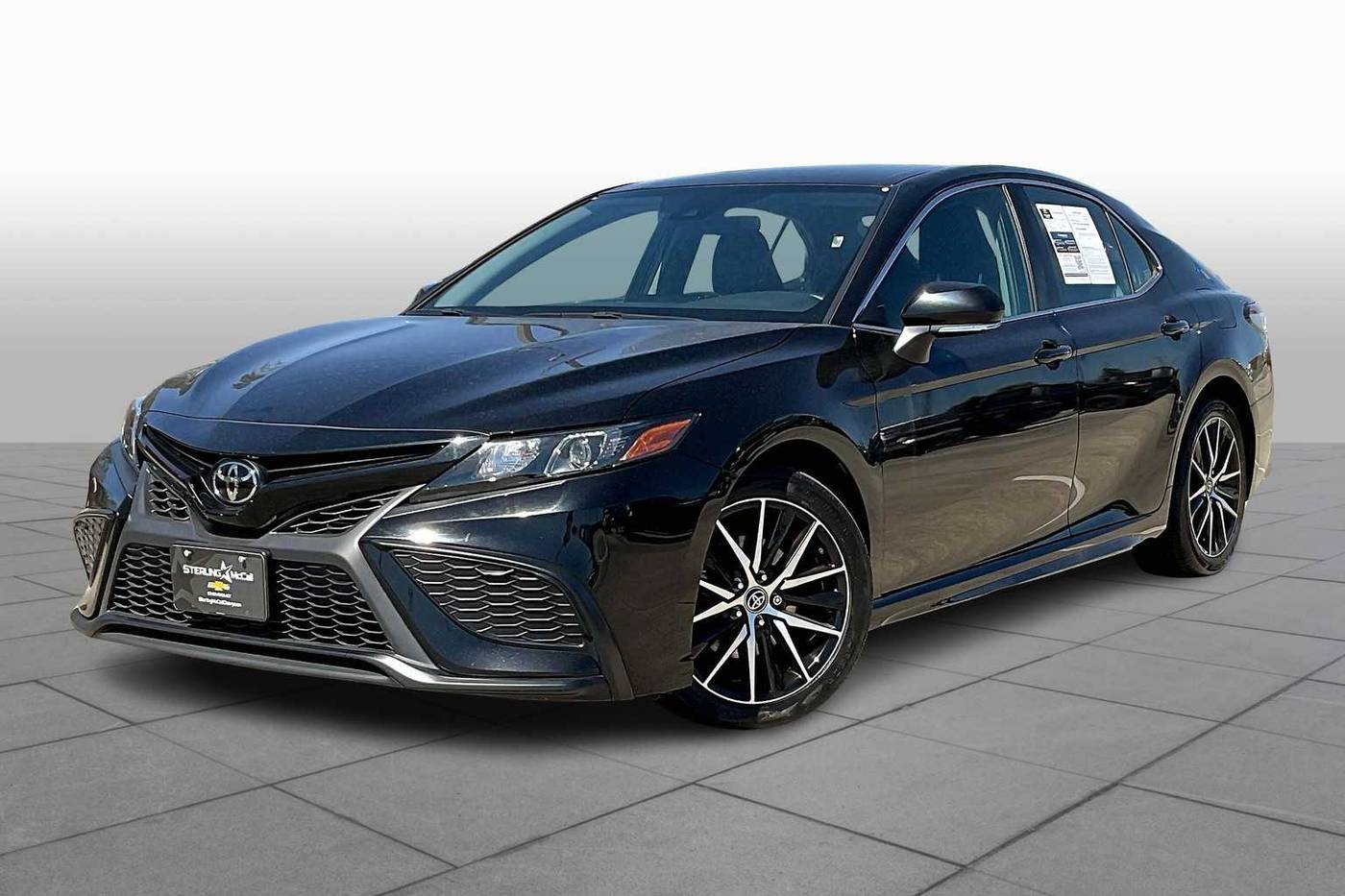 2022 Toyota Camry SE — Sedan — 51,303 mi — Houston, TX