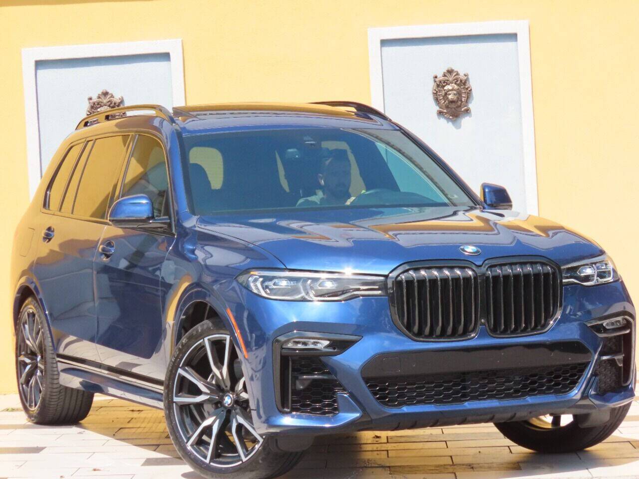 2020 BMW X7 40i — SUV — 77,880 mi — Lexington, KY