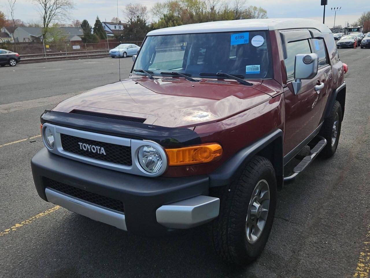 2011 Toyota FJ Cruiser Base — SUV — 167,356 mi — Lexington, KY