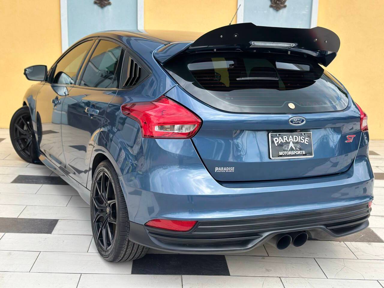 2018 Ford Focus ST — Hatchback — 75,627 mi — Lexington, KY