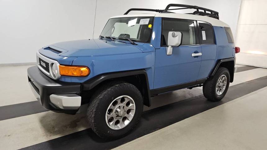 2012 Toyota FJ Cruiser Base — SUV — 135,200 mi — Lexington, KY