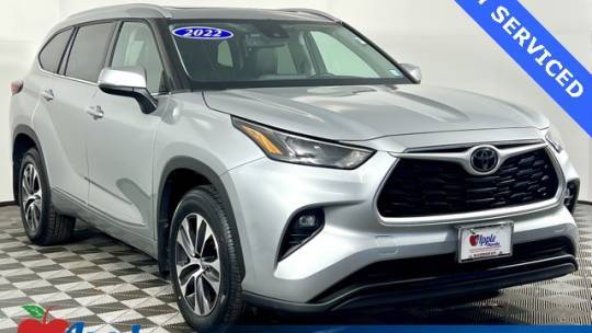 2022 Toyota Highlander XLE — SUV — 45,437 mi — Riverhead, NY