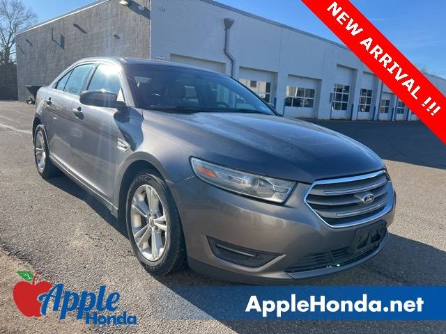 2014 Ford Taurus SEL — Sedan — 76,696 mi — Riverhead, NY
