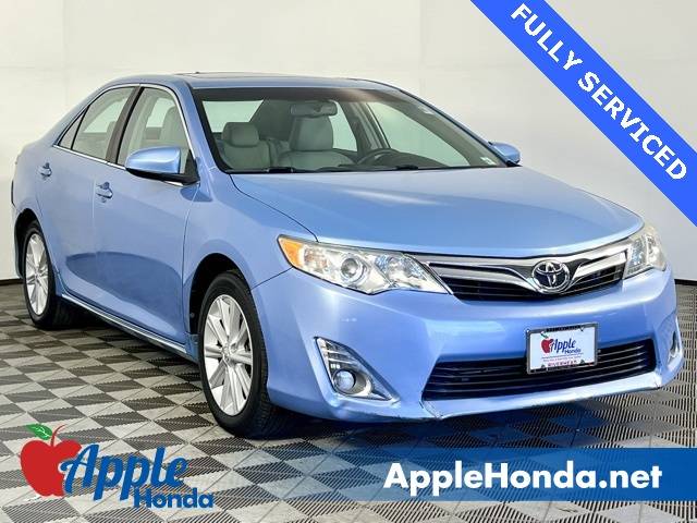 2012 Toyota Camry SE V6 — Sedan — 35,144 mi — Riverhead, NY