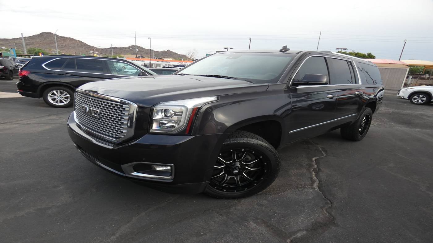 2017 GMC Yukon Denali — SUV — 116,992 mi — Phoenix, AZ