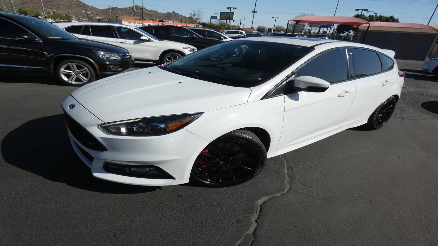 2017 Ford Focus ST — Hatchback — 82,356 mi — Phoenix, AZ