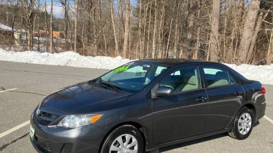 2013 Toyota Corolla L — Sedan — 98,689 mi — Tyngsboro, MA