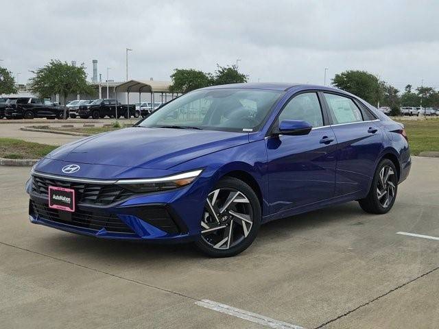 2025 Hyundai Elantra Limited — Sedan — 1,053 mi — Corpus Christi, TX