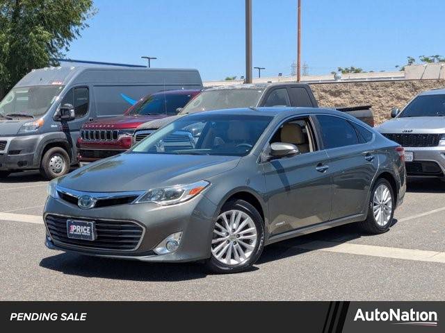 2014 Toyota Avalon Hybrid Limited — Sedan — 106,412 mi — Santa Clarita, CA