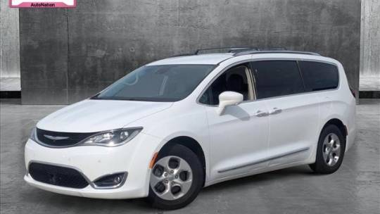 2017 Chrysler Pacifica Touring L Plus — Minivan — 82,226 mi — Santa Clarita, CA