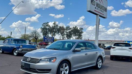 2013 Volkswagen Passat SE PZEV
