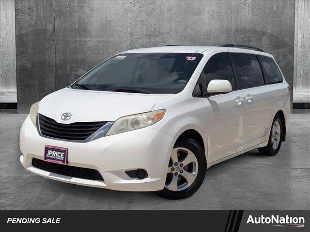 2013 Toyota Sienna LE — Minivan — 163,171 mi — Corpus Christi, TX