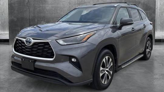 2024 Toyota Highlander Hybrid XLE