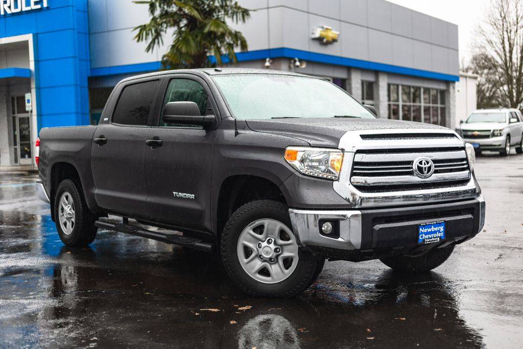 2017 Toyota Tundra SR5