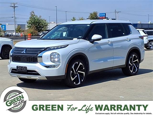 2023 Mitsubishi Outlander SE Special Edition — SUV — 56,890 mi — Springfield, IL
