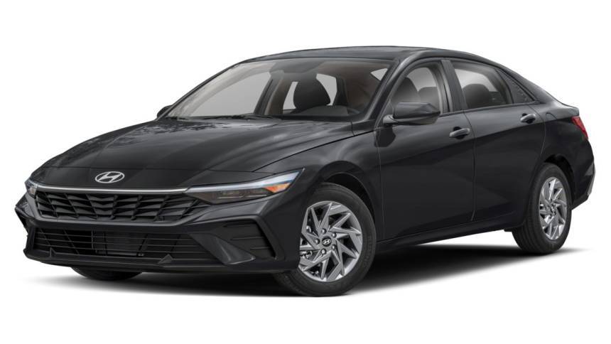 2024 Hyundai Elantra SEL — Sedan — 4,001 mi — Springfield, IL