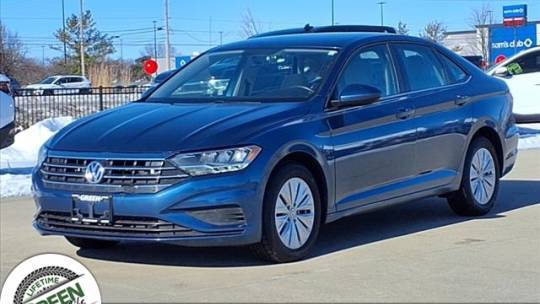 2020 Volkswagen Jetta SE — Sedan — 67,863 mi — Springfield, IL